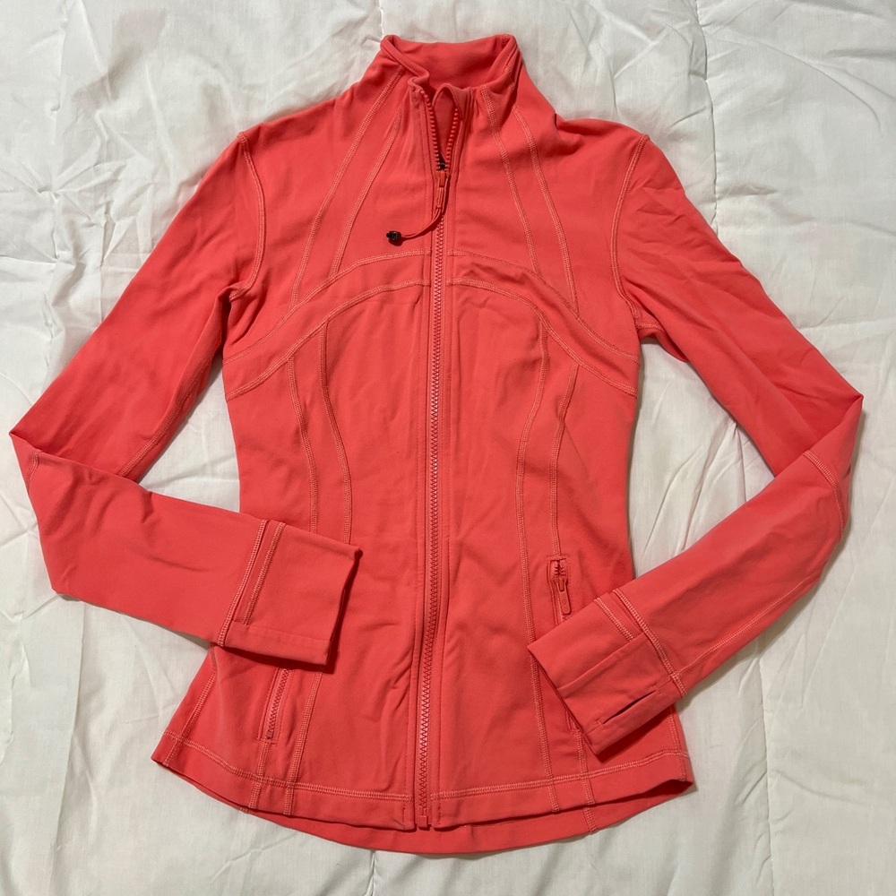 Lululemon Define Jacket Like New Condition sz 4 Coral peach orange pink